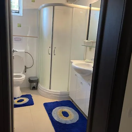 別荘 Casa Matei 2 Bedrooms ナボダリ
